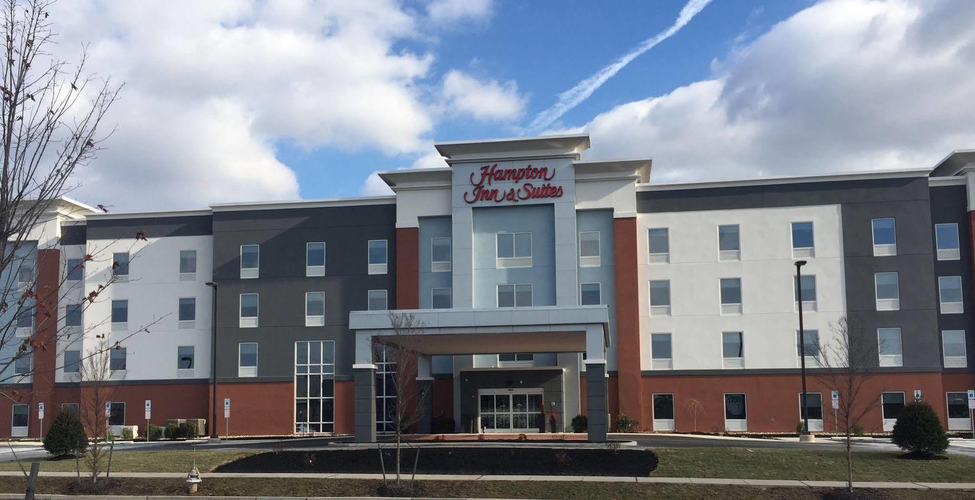 Hampton Inn & Suites Warrington Horsham Екстериор снимка